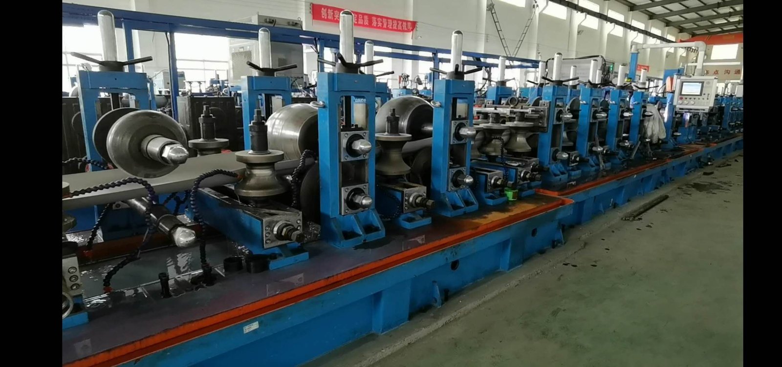 Stainless steel coil production line